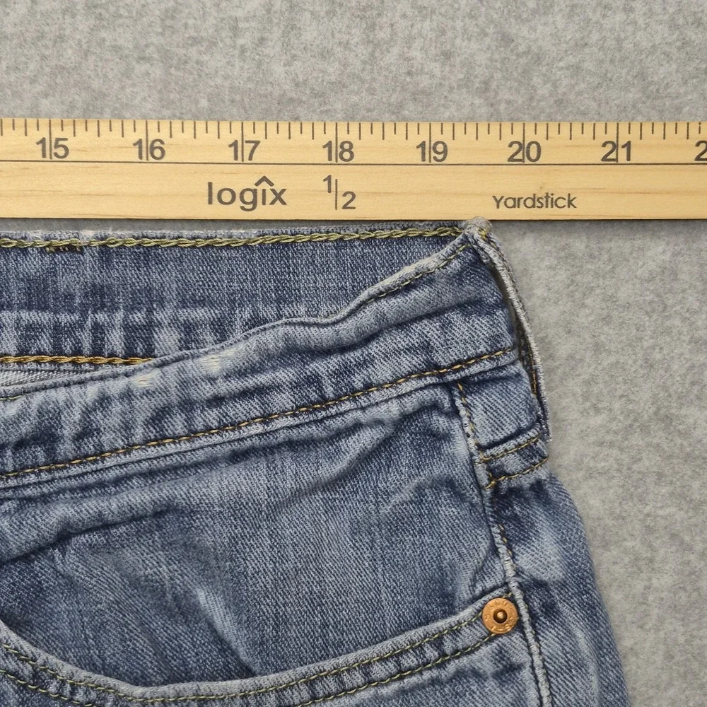 Levi's 514 Jeans Men's 40 x 30 Blue Straight Leg Light Wash Denim